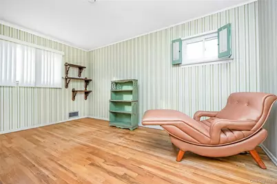 1607 201st Street, Bayside, NY 11360 - Photo 22