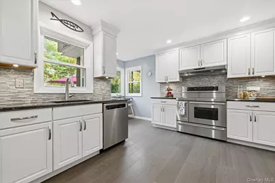 89 Woodsome Road, Babylon, NY 11702 - Photo 14