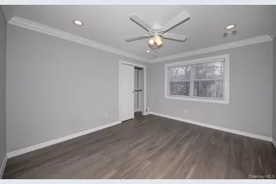 1000 Saddle Rock Road #2604, Holbrook, NY 11741 - Photo 10