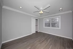 1000 Saddle Rock Rd, Holbrook, NY 11741 - Photo 10