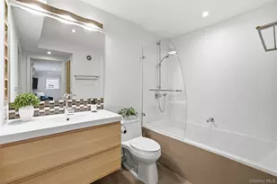 331 Old Colony Rd, Hartsdale, NY 10530 - Photo 30