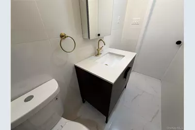 [Address not provided], Franklin Square, NY 11010 - Photo 18