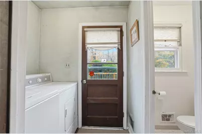 7 Helaine Court, Orangeburg, NY 10962 - Photo 18