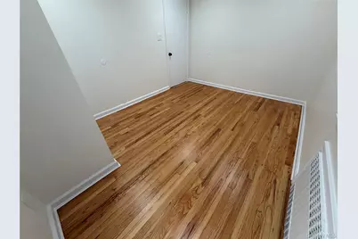 [Address not provided], Franklin Square, NY 11010 - Photo 14