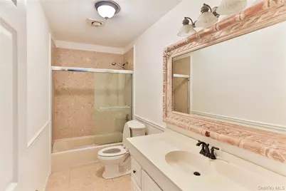 65 Red Oak Lane, Mount Kisco, NY 10549 - Photo 12