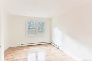 65 Red Oak Ln, Mount Kisco, NY 10549 - Photo 10