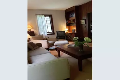 717 Spring Lake, Red Hook, NY 12571 - Photo 12