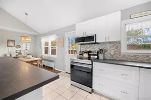 15 Goldsmith Ave, Greenlawn, NY 11740 - Photo 10