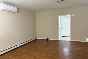 76 Van Cott Ave, Hempstead, NY 11550 - Photo 4