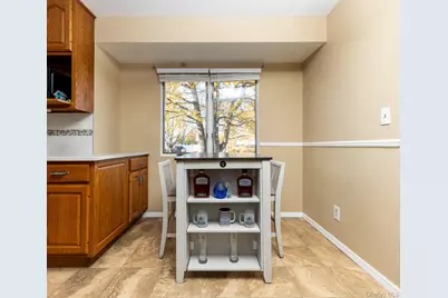 16 E Hill Drive, Smithtown, NY 11787 - Photo 6