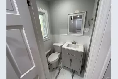 411 E Walnut Street #Lower, Long Beach, NY 11561 - Photo 14