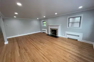 411 E Walnut St, Long Beach, NY 11561 - Photo 2