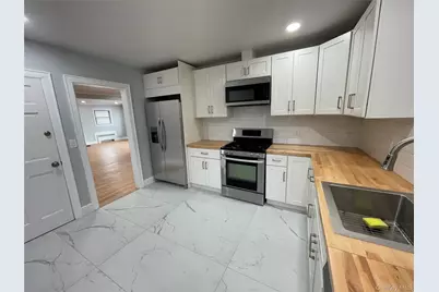 411 E Walnut Street #Lower, Long Beach, NY 11561 - Photo 4