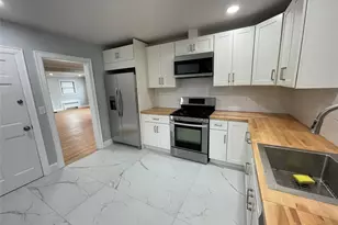 411 E Walnut St, Long Beach, NY 11561 - Photo 4