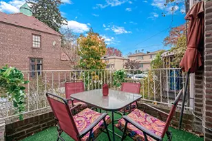 173-17 Sayers Ave, Addisleigh Park, NY 11433 - Photo 10