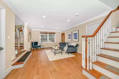 23 Willoughby Path, East Northport, NY 11731 - Photo 18