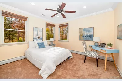 23 Willoughby Path, East Northport, NY 11731 - Photo 20