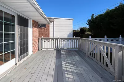 91 Birchwood Park Drive, Syosset, NY 11791 - Photo 42