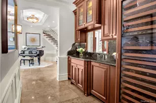[Address not provided], West Islip, NY 11795 - Photo 14