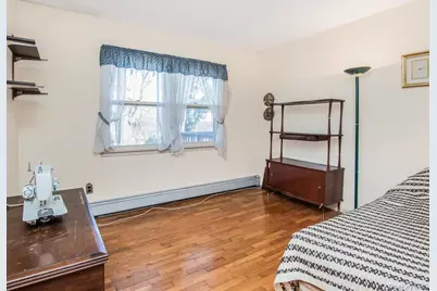 127 Bellevue Place, Yonkers, NY 10703 - Photo 12