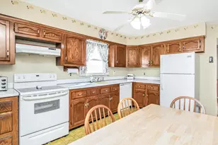 127 Bellevue Pl, Yonkers, NY 10703 - Photo 6