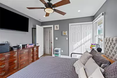 37 Beachwood Drive, Babylon, NY 11702 - Photo 18