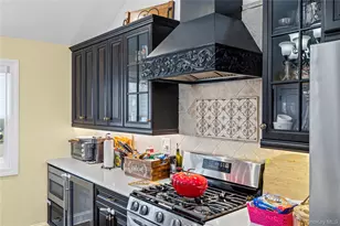 37 Beachwood Dr, Babylon, NY 11702 - Photo 12