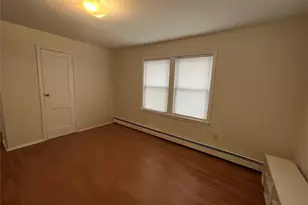 21 Beechwood Ave, Port Washington, NY 11050 - Photo 10