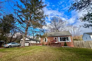 3 Davis Rd, Poughkeepsie, NY 12603 - Photo 4