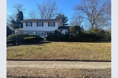 65 Landscape Drive, Wheatley Heights, NY 11798 - Photo 4