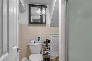 2327 Vance St, Bronx, NY 10469 - Photo 6