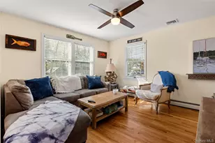 125 Ocean Ave, Bay Shore, NY 11706 - Photo 10