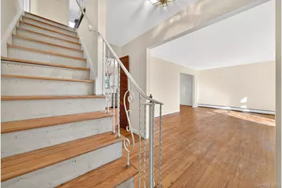 603 Foxhurst Road, Baldwin, NY 11510 - Photo 8