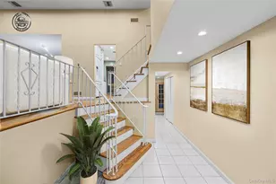 1829 Bradley Ct, North Bellmore, NY 11710 - Photo 2