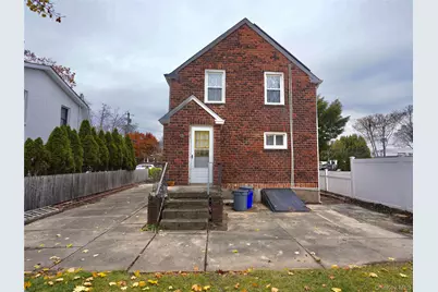 5 Ashwood Road, Port Washington, NY 11050 - Photo 16