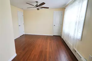 5 Ashwood Rd, Port Washington, NY 11050 - Photo 12