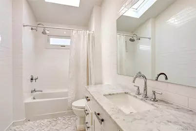 7 Hawk Street, Chestnut Ridge, NY 10977 - Photo 14