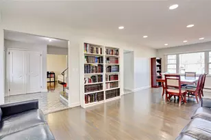 7 Hawk St, Chestnut Ridge, NY 10977 - Photo 4