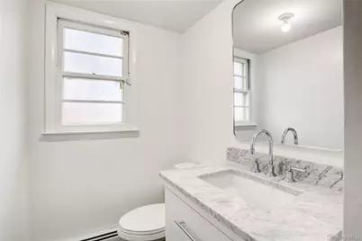 7 Hawk Street, Chestnut Ridge, NY 10977 - Photo 6