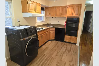 36 Broadway, Dobbs Ferry, NY 10522 - Photo 2