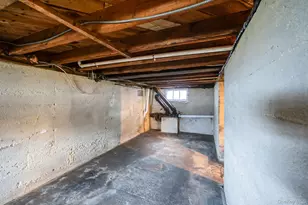 4 3rd Ave, East Islip, NY 11730 - Photo 32