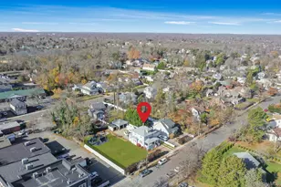 4 3rd Ave, East Islip, NY 11730 - Photo 36