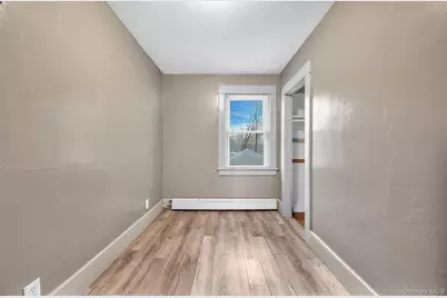 4 3rd Avenue, East Islip, NY 11730 - Photo 24