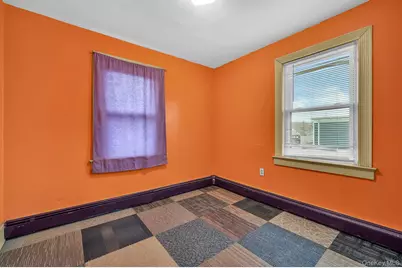 4 3rd Avenue, East Islip, NY 11730 - Photo 26