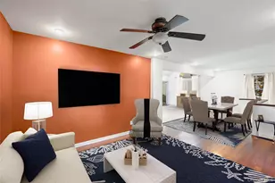 10 Queen Dr, Sound Beach, NY 11789 - Photo 6