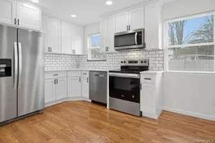 651 Americus Ave, Patchogue, NY 11772 - Photo 2