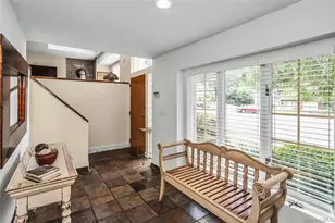 29 Elmwood Ct, Plainview, NY 11803 - Photo 10