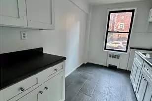 4 Windsor Terrace, White Plains, NY 10601 - Photo 12