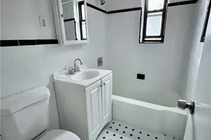 4 Windsor Terrace, White Plains, NY 10601 - Photo 16