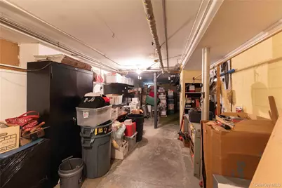 765 E 9th Street, Brooklyn, NY 11230 - Photo 46